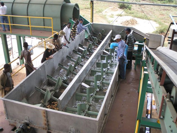 cassava-processing-machinery.jpg